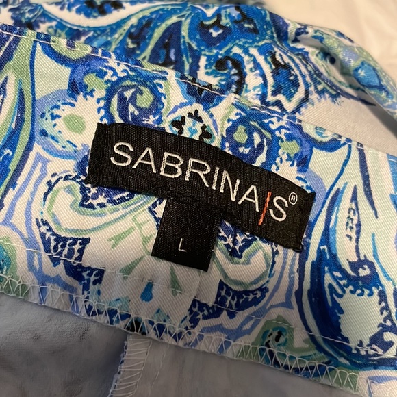 Capris Paisley Print, NWT - Picture 5 of 8